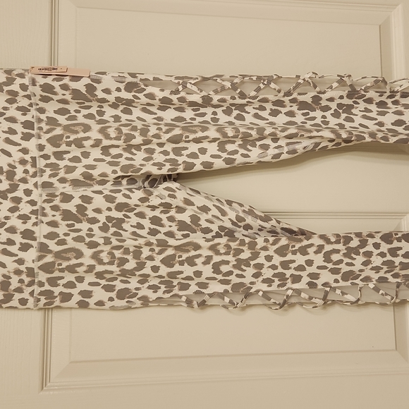 PINK Victoria's Secret Pants - Victoria's Secret  animal print leggings nwt